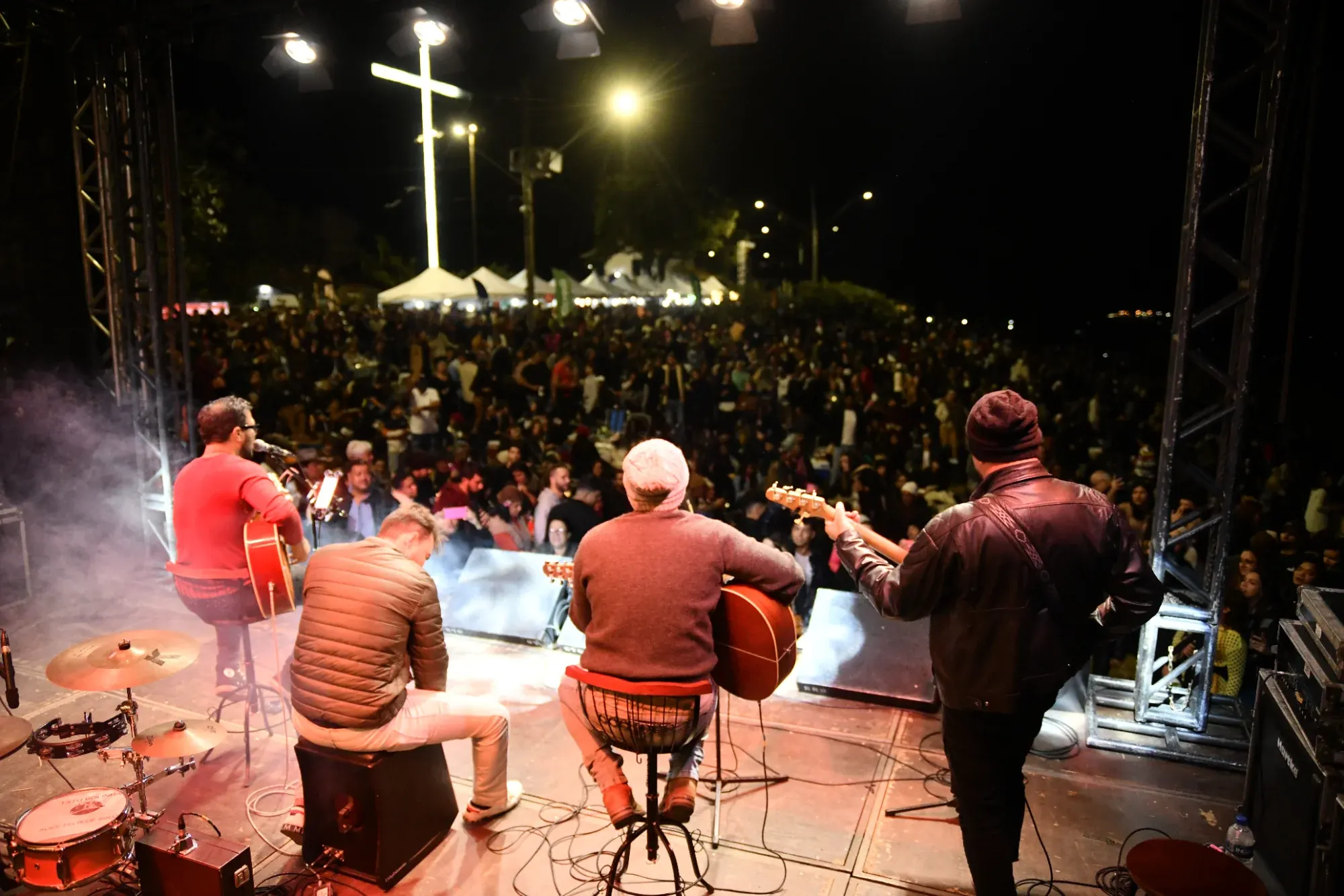 Em Caldo da Lua, Serra Santa elena